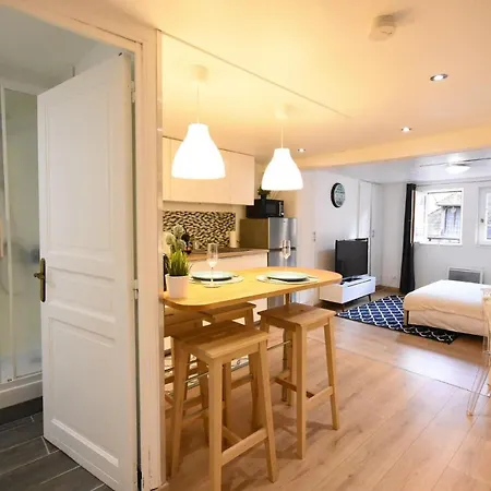 Dans Le Coeur Historique Apartment Troyes